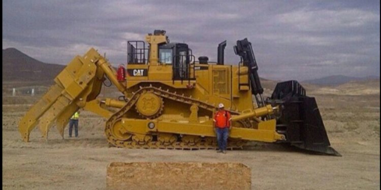 Caterpillar Dozers and