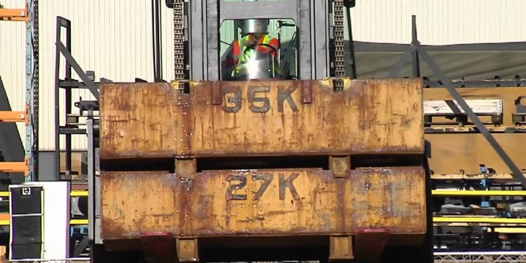 Hyster Heavy Duty Forklift