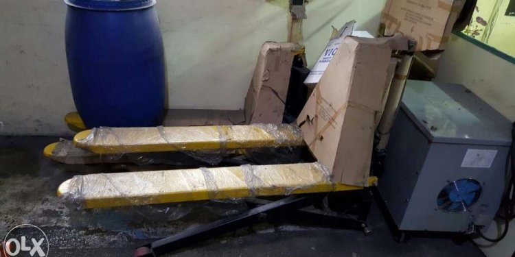 Scissor lift pallet truck jack