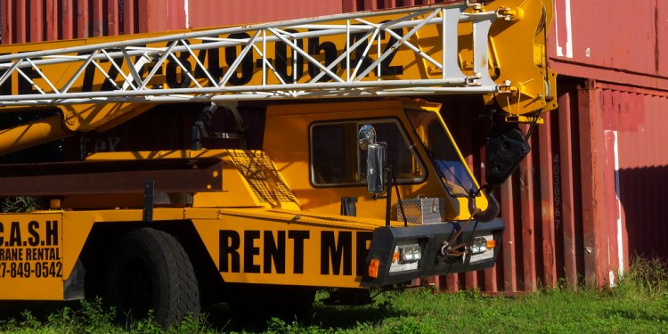 Start A Crane Rental Business