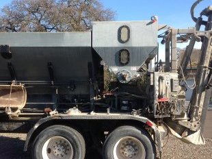 1993 Freightliner with Global Mixer