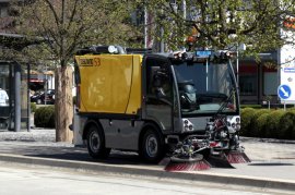 Compact street sweeper S3 - manoeuvrable street sweeper with a hpper capacity of 2.5 m³ and a fresh water tant of 470 l - for an extended autonomy. The compact street sweeper S3 is a compact and agile street sweeper for every road maintenance department, manoeuvrable, powerful and eco-friendly - complies with the latest fine particles emission norms.