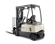 Sit down counterbalanced Forklift
